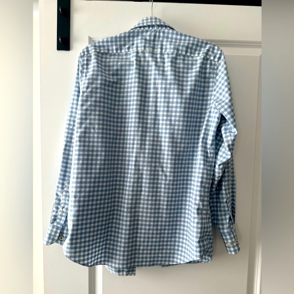 Banana Republic men’s gingham button up shirt, Small